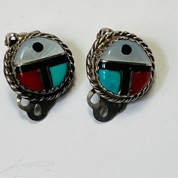 OLD ZUNI SUNFACE INLAID TURQUOISE CORAL MOP JET CLIP ON EARRINGS 925 SILVER - Picture 1 of 7